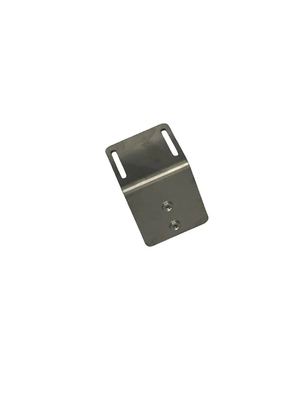 Connettori in acciaio inossidabile e apparecchiature in lamiera di acciaio con rivestimento in polvere