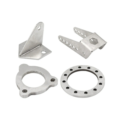 Connettori in acciaio inossidabile e apparecchiature in lamiera di acciaio con rivestimento in polvere