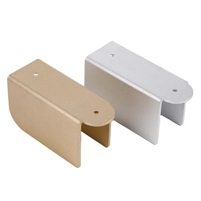Parti di stampaggio in acciaio metallo a piegatura a forma di U per componenti hardware CNC OEM