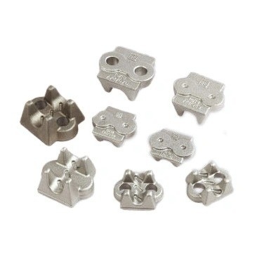 Hardware di lavorazione CNC Forgiazione a caldo su misura con materiale in acciaio inossidabile e precisione
