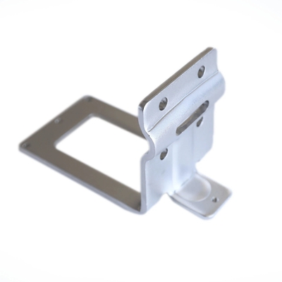Prodotti di hardware di precisione Radiatori lavorati e pezzi metallici in lamiera di lavandino termico in alluminio