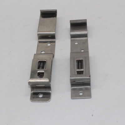 Componenti hardware OEM CNC Macchine di precisione personalizzate Trasformazione ferro acciaio inossidabile alluminio