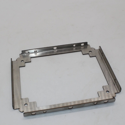 Componenti hardware OEM CNC Macchine di precisione personalizzate Trasformazione ferro acciaio inossidabile alluminio