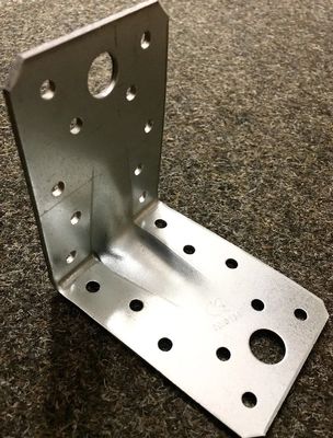 Prodotti hardware di precisione con processo di stampaggio