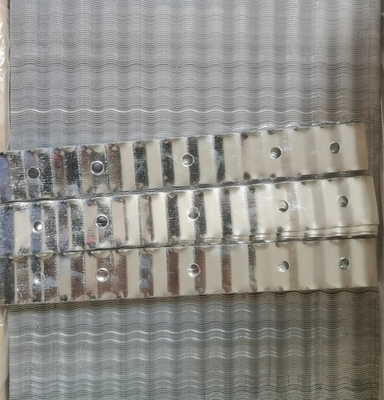 Legami per cavi in mattoni ondulati Parti di taglio laser con processo di timbrazione in acciaio inossidabile