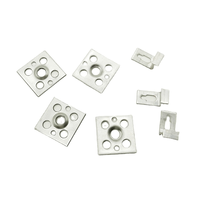 Hardware altamente lucidato personalizzato per punti e pendenti per piastrelle in ceramica da OEM